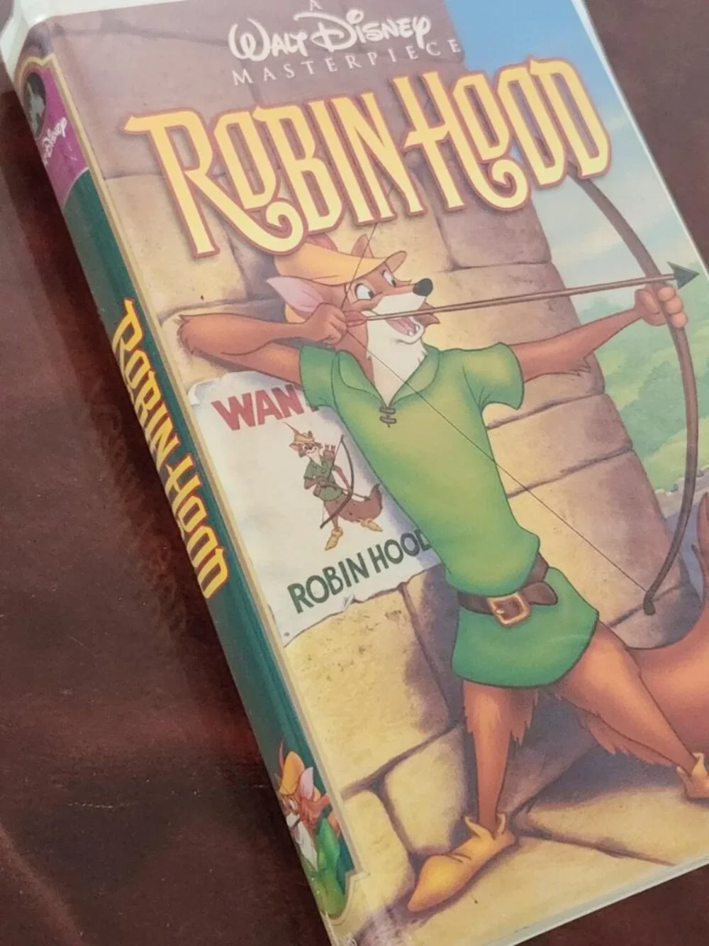 Robin Hood - 1997 - Alternate Clamshell Cover - VHS